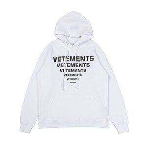 Vetements Long-Sleeved Hooded Sweatshirt With Letter Print